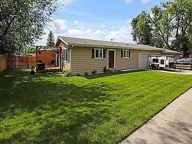 2nd image of 3303 Eaton St