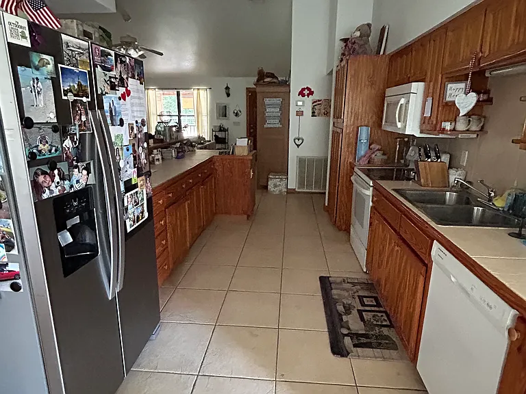 8760 SW 21st Ct — Photo 31