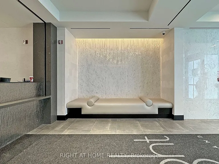8 Cumberland St #603 — Photo 8