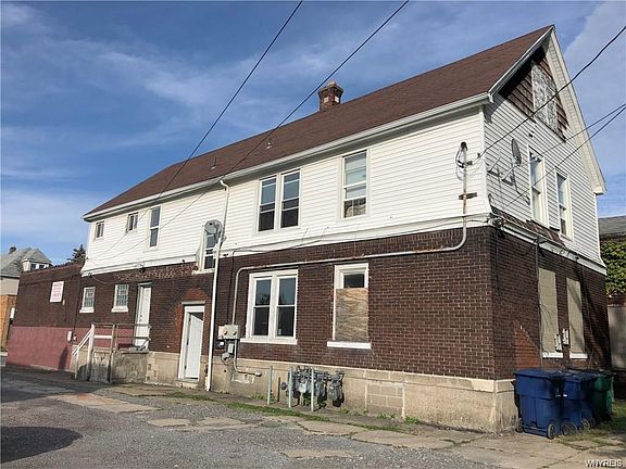 2nd image of 1463 E Delavan Ave