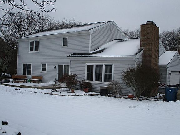 3rd image of 1905 Wilmont Dr SE
