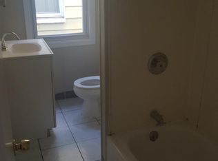 42 Cleveland Ave, Trenton, NJ 08609