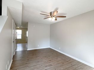 115 Ballygar St APT 6, Clarksville, TN 37043