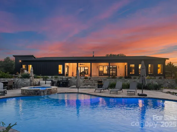 200 Weatherstone Ranch Trl, Troutman, NC 28166