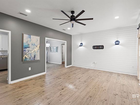3rd image of 30851 Joseph Dr