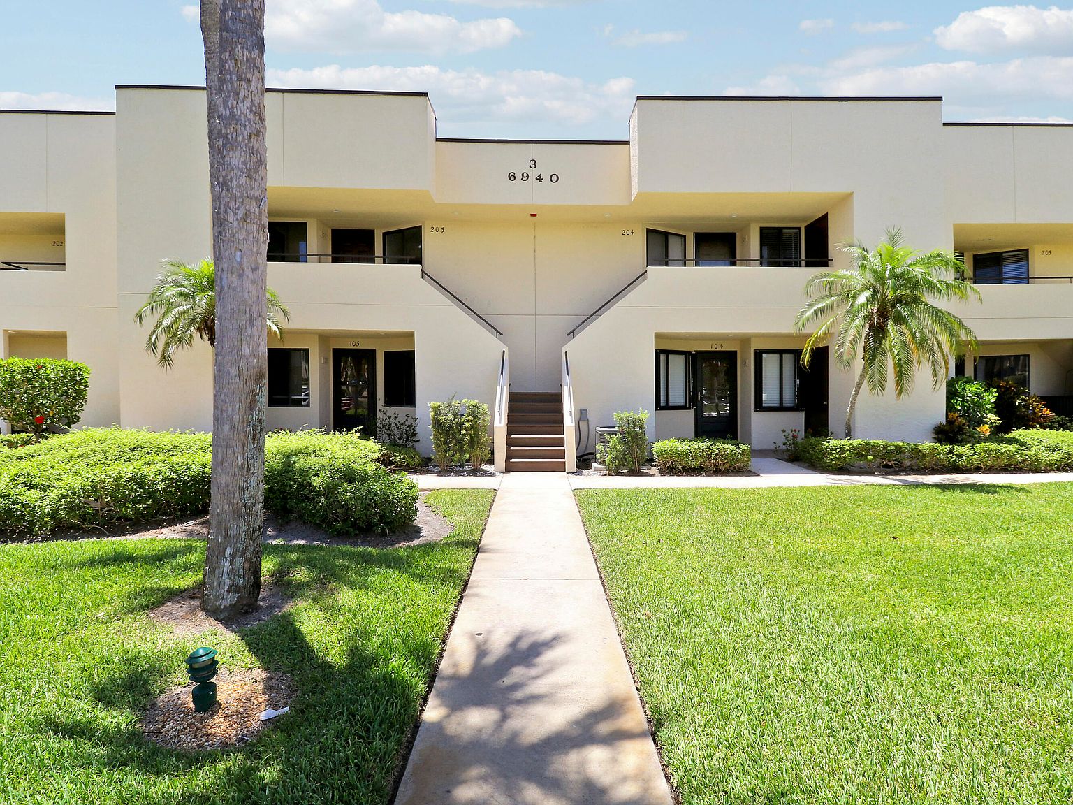 6940 SE Constitution Boulevard #3-203 — Heritage Ridge Golf Club