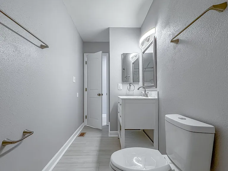 2465 Talco Hills Dr #C — Photo 30