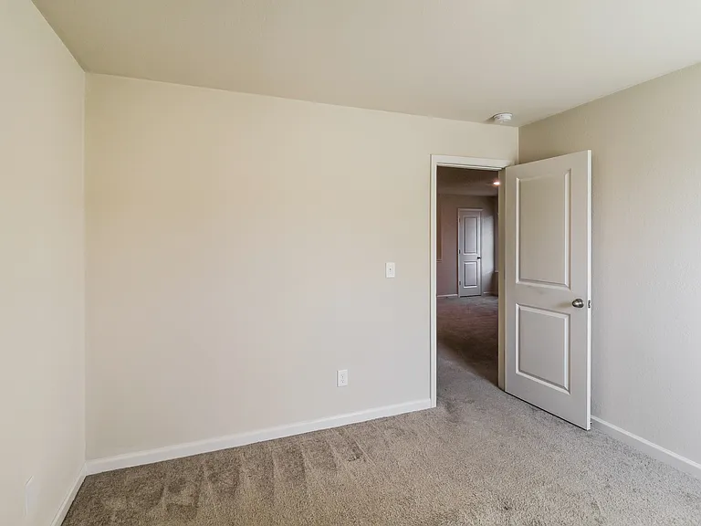 772 Fitzroy Dr — Photo 13