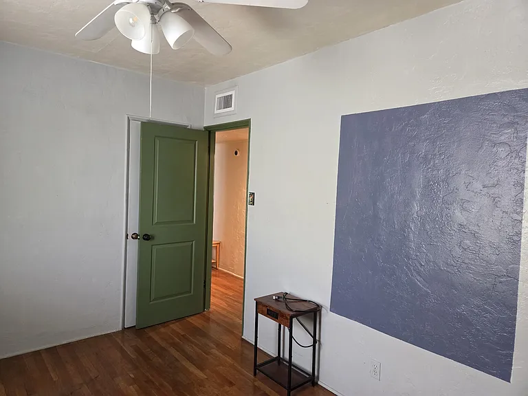 2501 E Drachman St — Photo 9