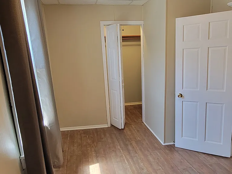 54 Birch Ave S — Photo 7