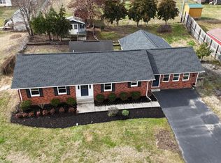 3012 Old Union Springs Dr, London, KY 40744