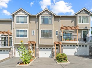 806 NW 118th Ave APT 103, Portland, OR 97229