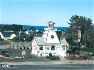 1st image of 2015 NW Highway 101