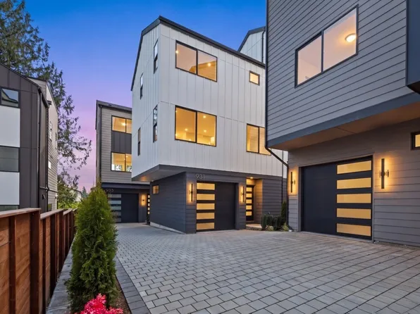 931 N 87th St, Seattle, WA 98103
