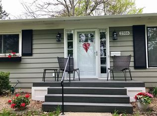 2316 Brighton Dr SE, East Grand Rapids, MI 49506