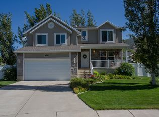 642 W Kit Carson Cir, Centerville, UT 84014