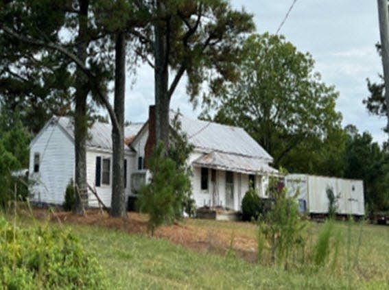 3rd image of 1000 Longstreet Ln