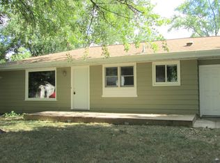 5801 Hughes Rd, Lansing, MI 48911