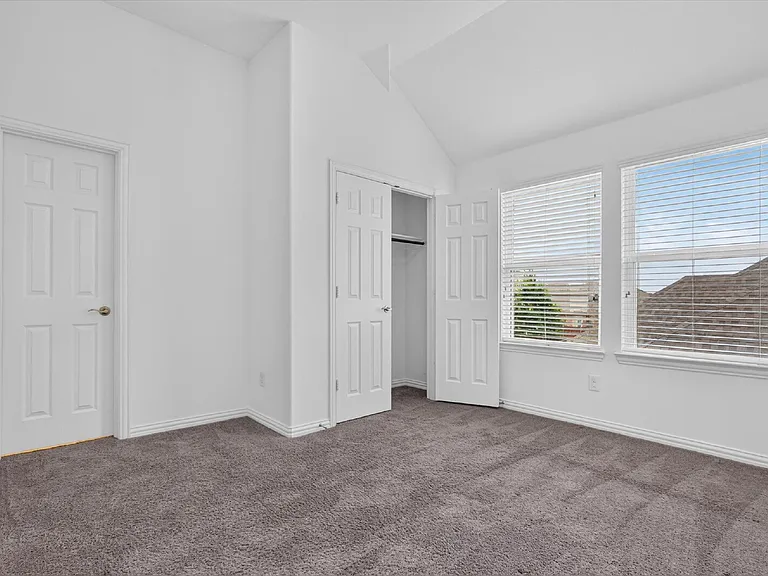 4300 Canadian River Dr — Photo 22