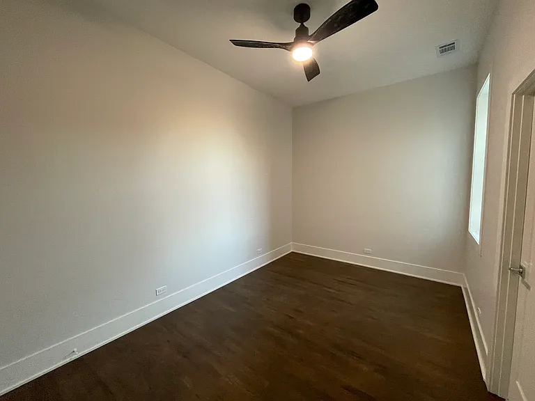 1647 W Hubbard St #2 — Photo 19