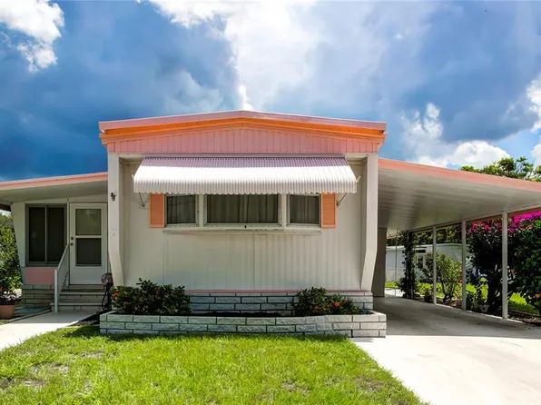 2400 Baron Dr, Holiday, FL 34690