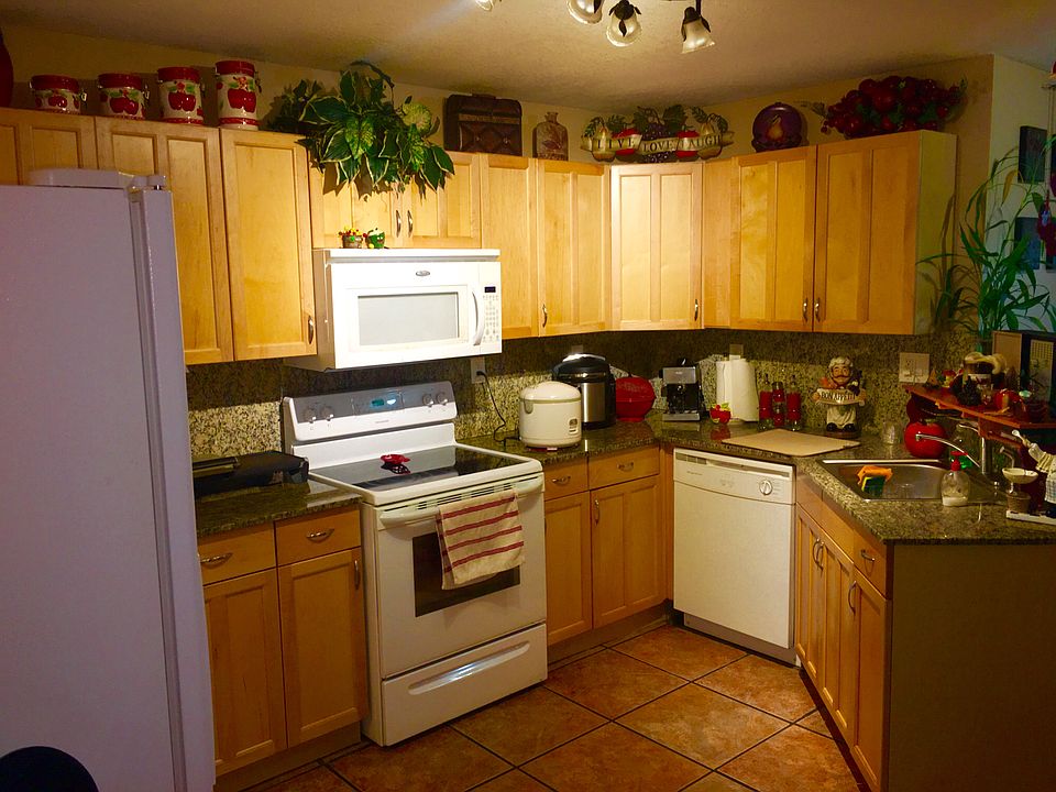 2nd image of 5579 NW 185th St
