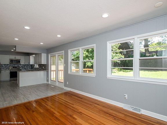 3rd image of 1639 66th St