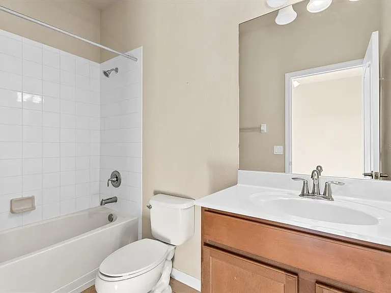 11711 Breadfruit Ln — Photo 14