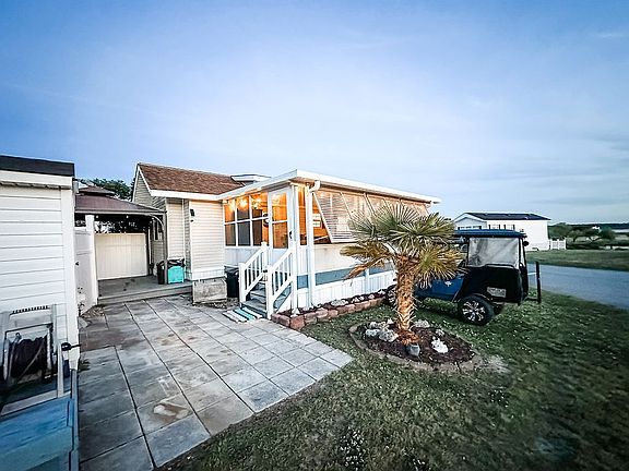 2nd image of 400 Wetherington Landing Rd Lot B16