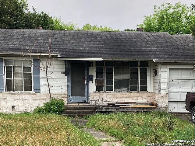 1st image of 102 Oxford Dr