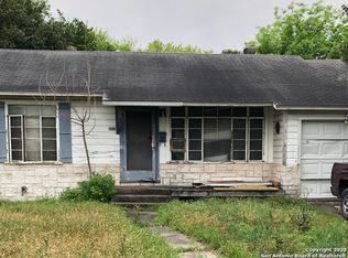 102 Oxford Dr, San Antonio, TX 78213