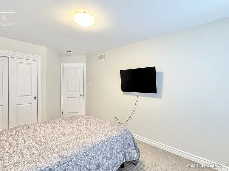 526 Muscari St — Photo 14