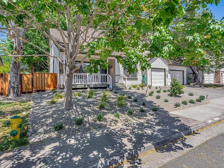 133 Madrid Way — Photo 47