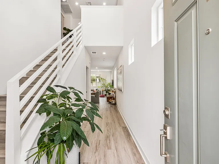 76390 Princeton Way — Photo 10