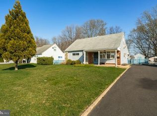 11009 Stevens Rd, Philadelphia, PA 19116