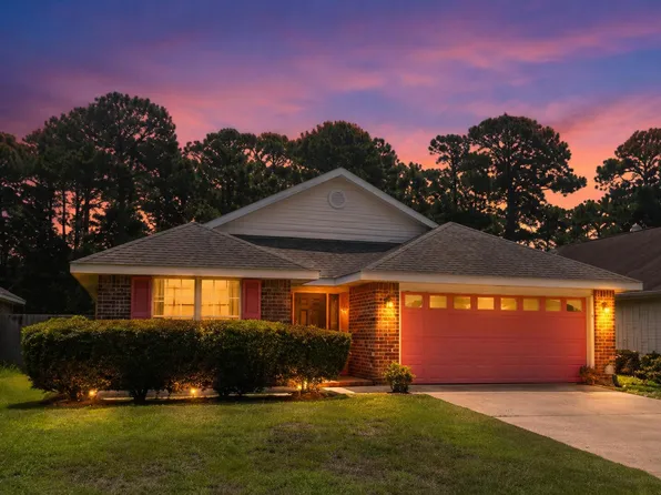 432 Pristine Water Ln, Mary Esther, FL 32569