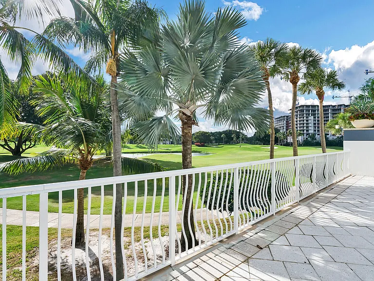 550 SE Mizner Blvd #B209 — Photo 72