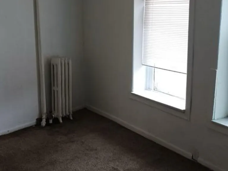 328 Grant Ave #5 — Photo 7