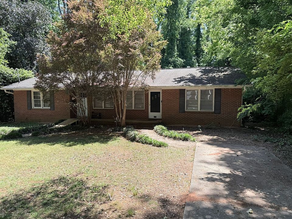 1st image of 174-176 Riverdale Dr