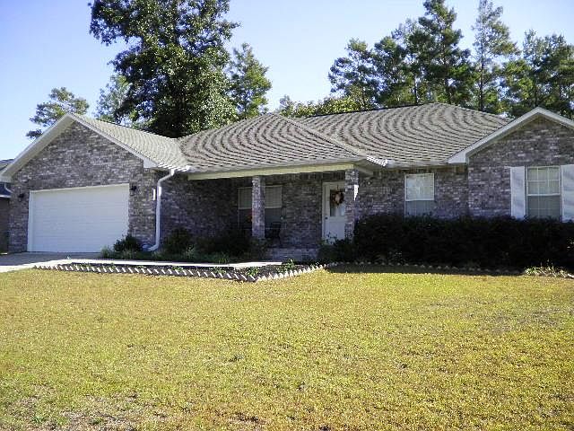 1st image of 137 Conquest Ave
