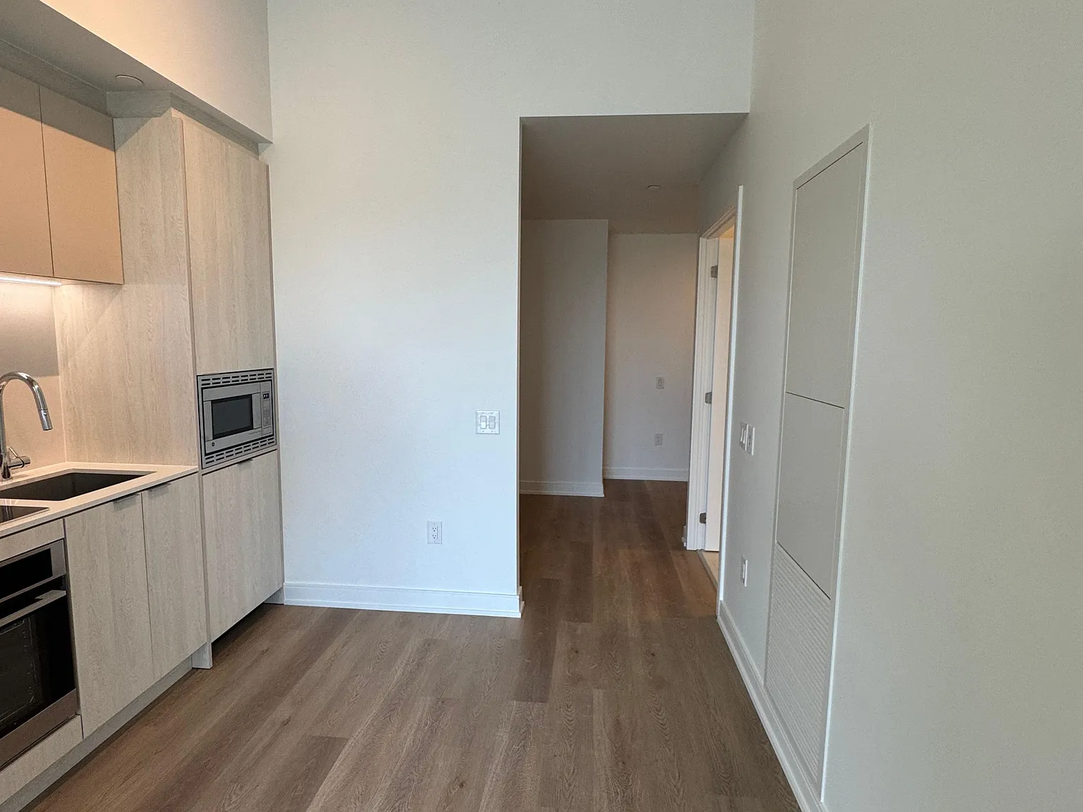 2 bed, $2,250 — Photo 4