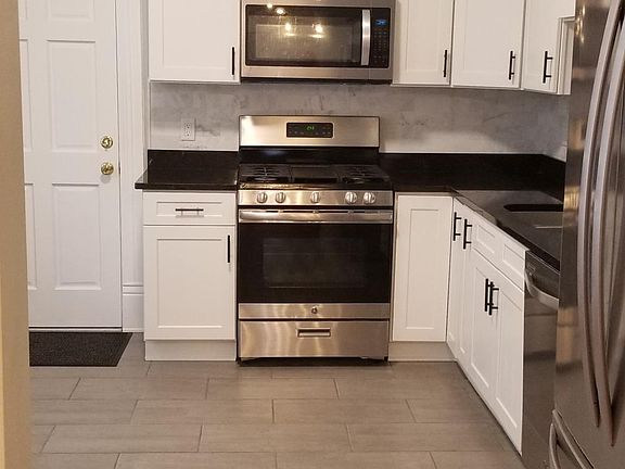 5th image of 2312 Valmont St