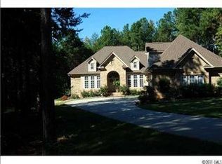 4747 River Hills Dr, Denver, NC 28037