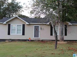598 Willow Green Trl, Bessemer, AL 35023