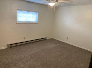 222 Redsky Rd APT 8, Princeton, WV 24739