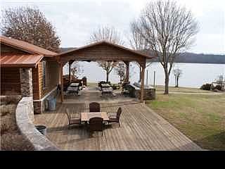 2nd image of 737 York Dr