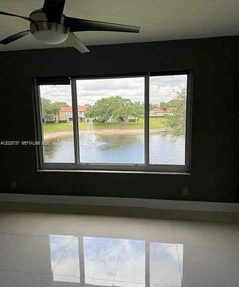 922 Twin Lakes Dr #922 — Photo 7