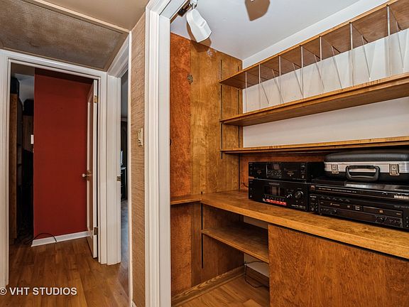 5th image of 9803 S Keeler Ave #C