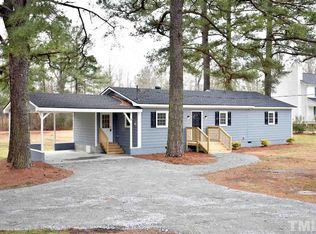 396 B H Parrish Rd, Benson, NC 27504