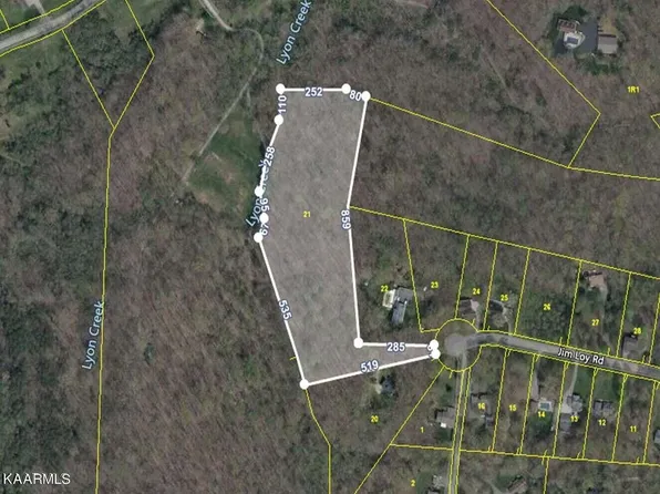 9401 Jim Loy Rd, Strawberry Plains, TN 37871